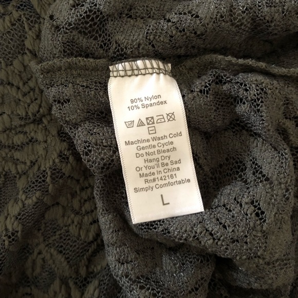 Lularoe Lindsay (L) | NWT - Picture 4 of 5